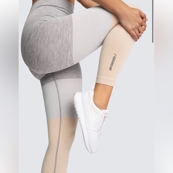 NWT DYE LEGGINGS - Picture 4 of 4